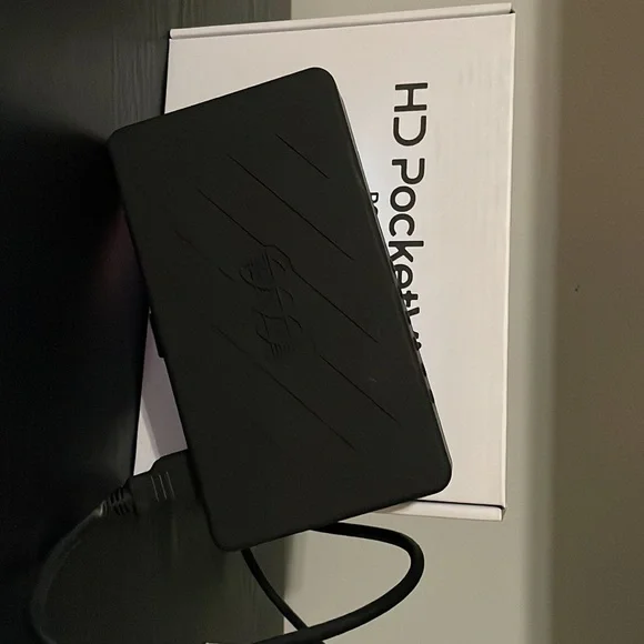 Rechargeable pocket tv, source input hdmi